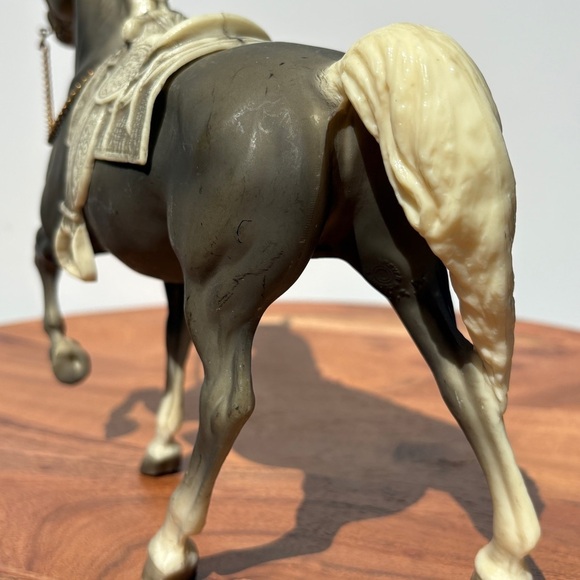 RARE Breyer "Cheyenne" Western Prancing Horse with saddle - Picture 12 of 16